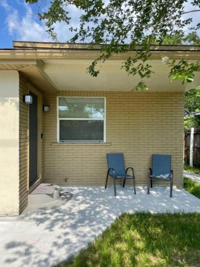 Cheerful Home Minutes From The Airport And Raymond James Stadium! Tampa Bagian luar foto